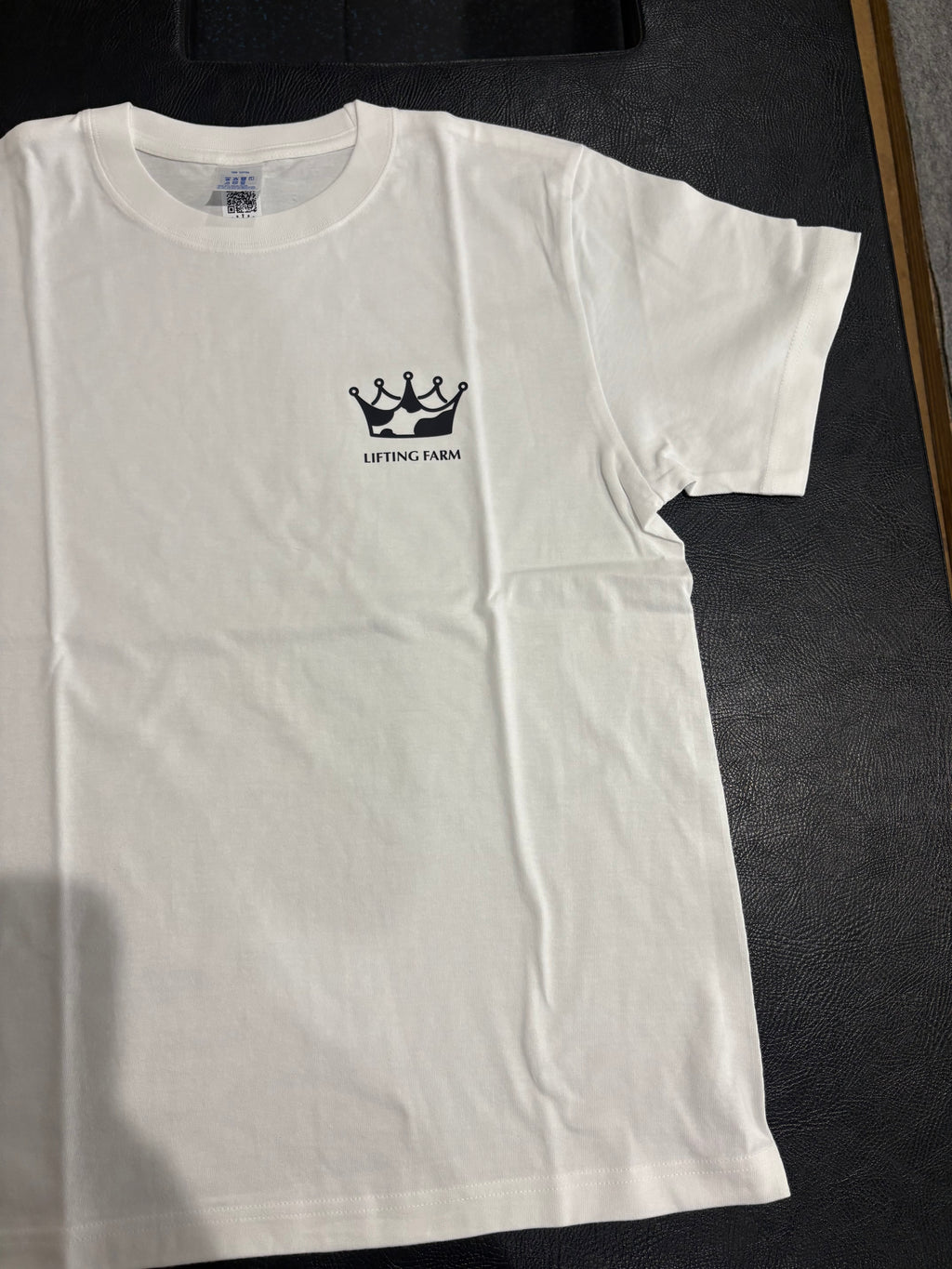 LIFTING FARM WHITE&BLACK Tee